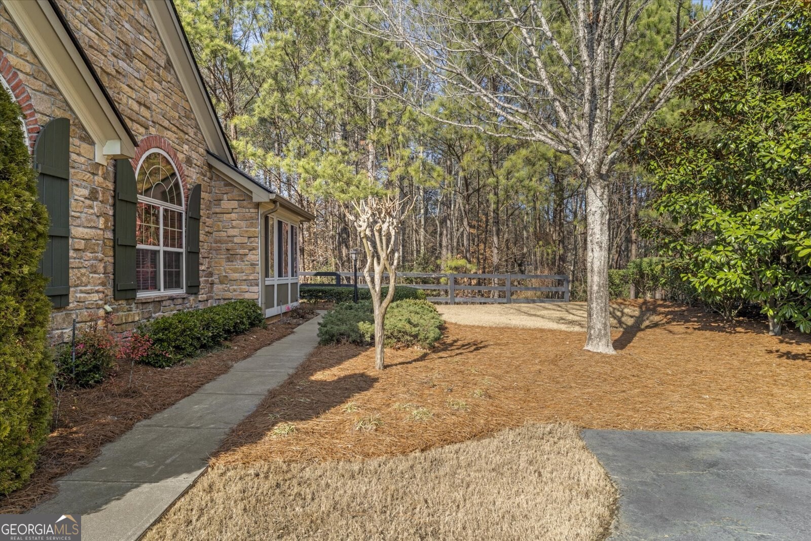 5202 STONE VILLAGE CIR