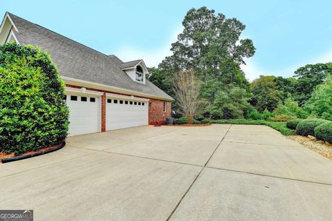 A home in Douglasville