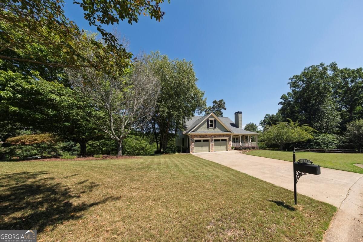 214 Hawkins RDG