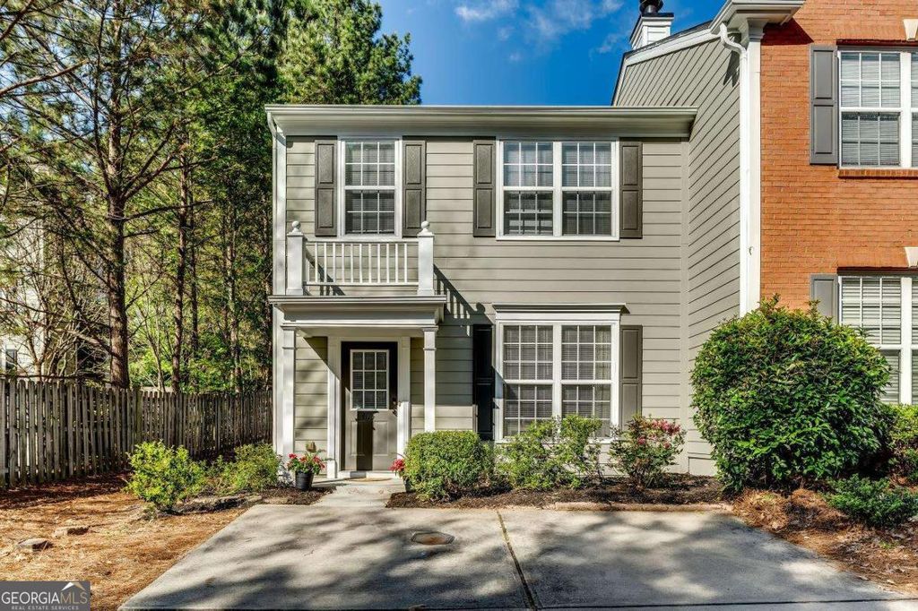 Photo of 4175 Howell Park Road, Duluth, GA 30096 (MLS # 10738809)