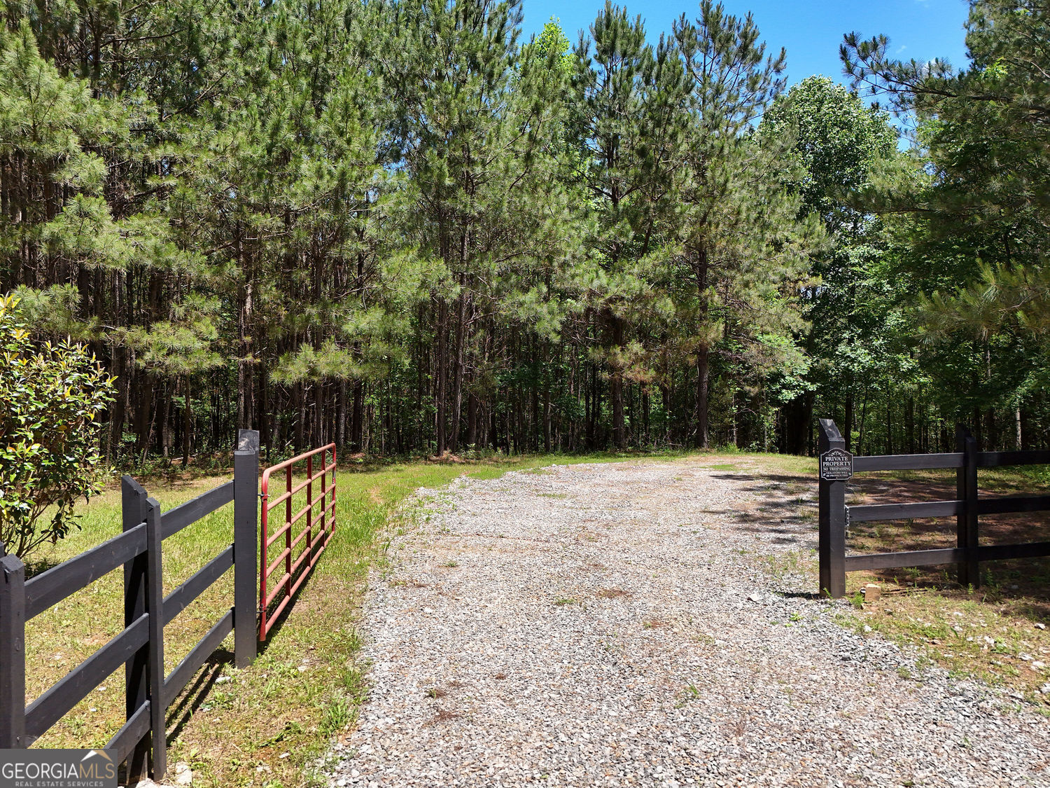 2 Carver Mill RD