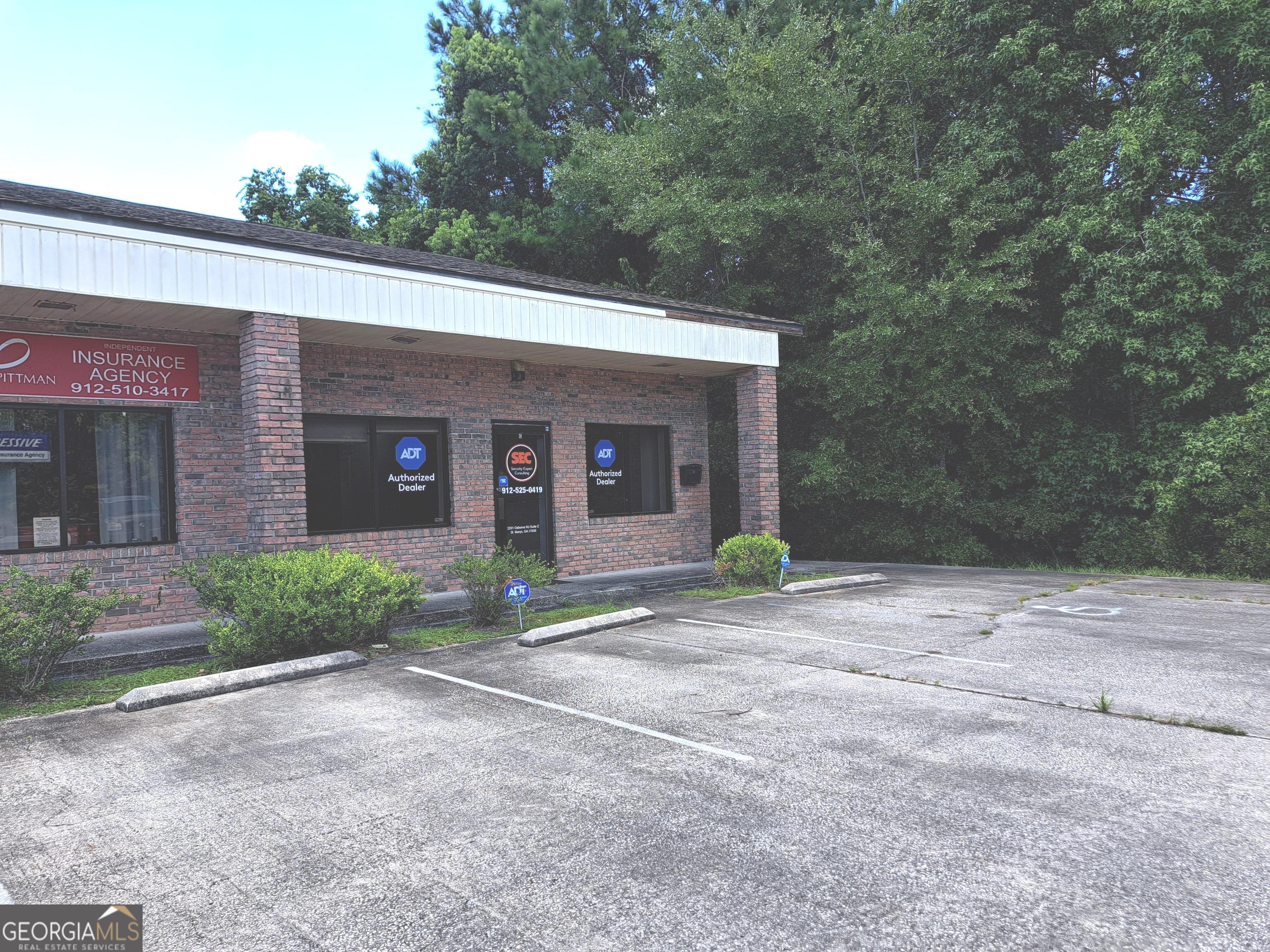 2201 Osborne RD