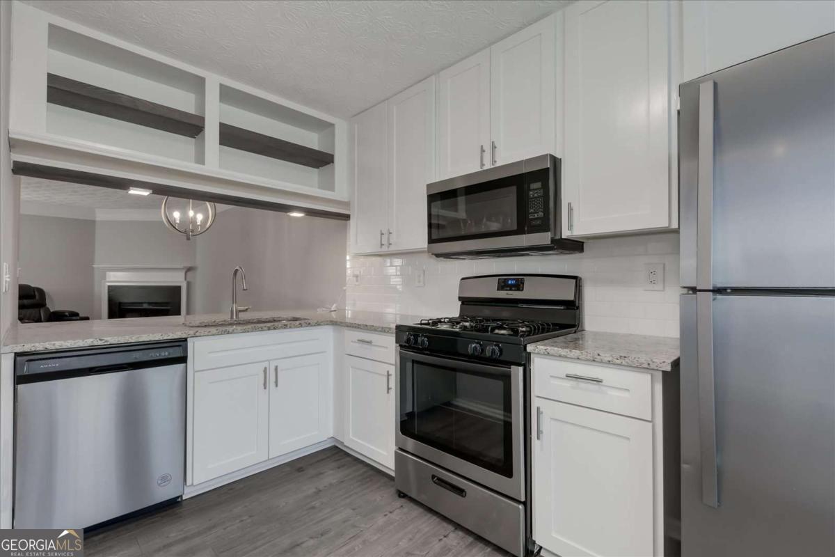 Barrington Hills - Residential Lease