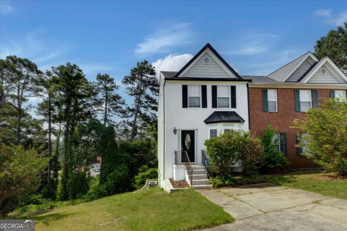 Barrington Hills - Residential Lease