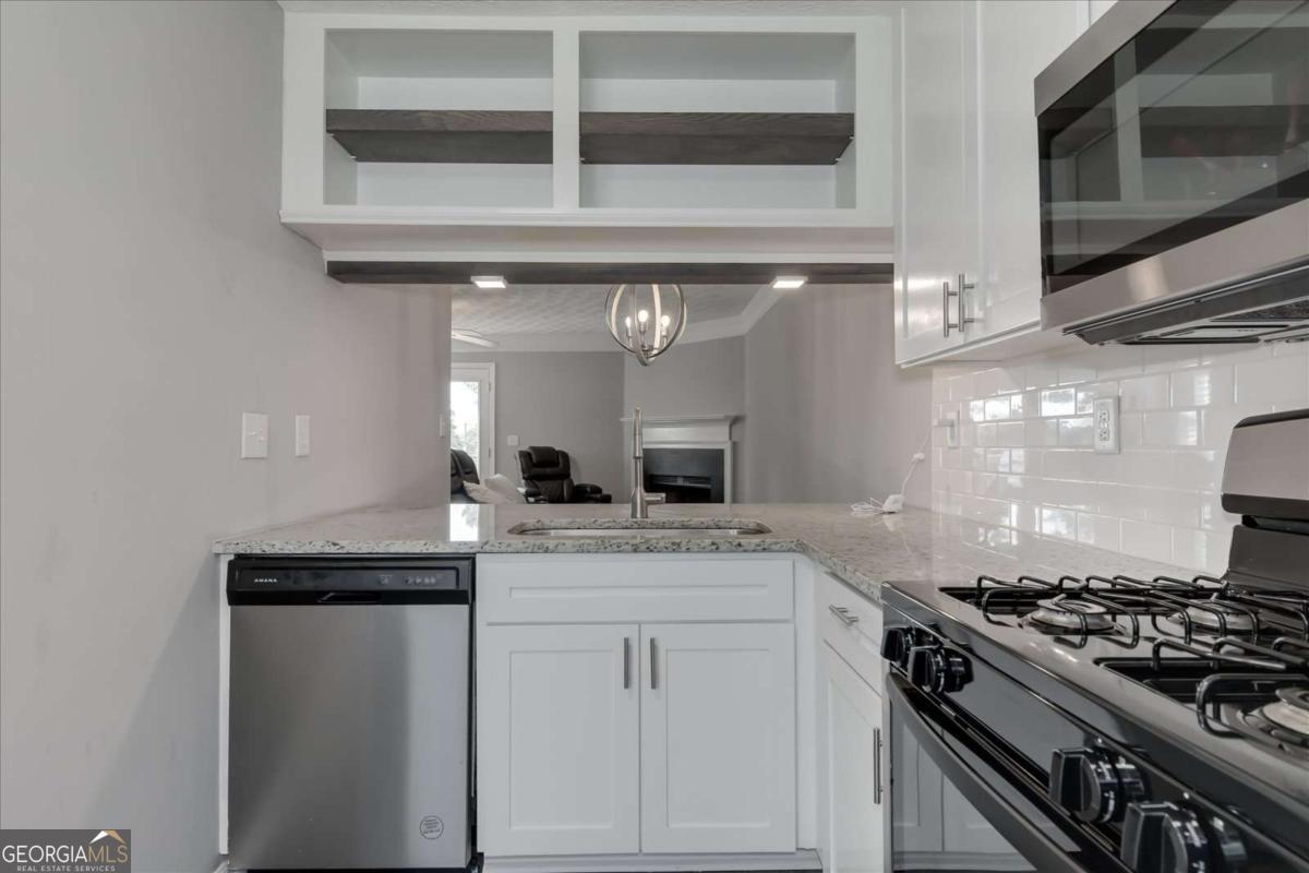 Barrington Hills - Residential Lease