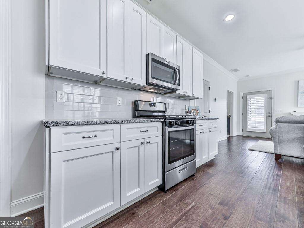 37 Encore LN