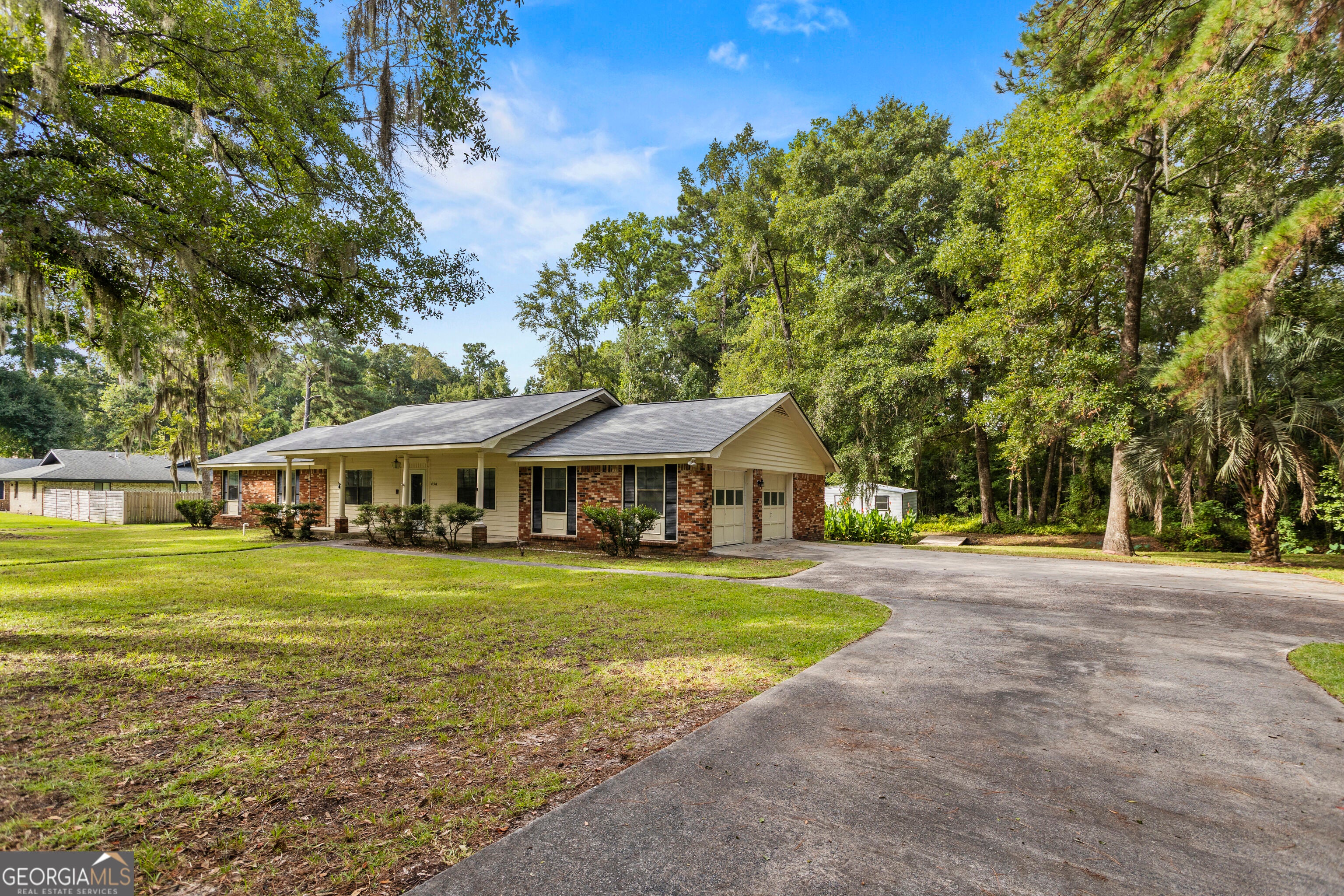 430 Martin RD