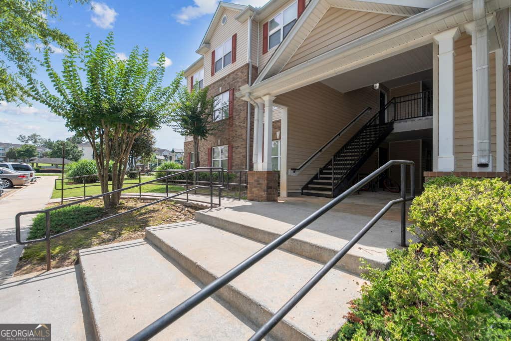 Photo of 1101 Waldrop Place, Decatur, GA 30034 (MLS # 10788081)