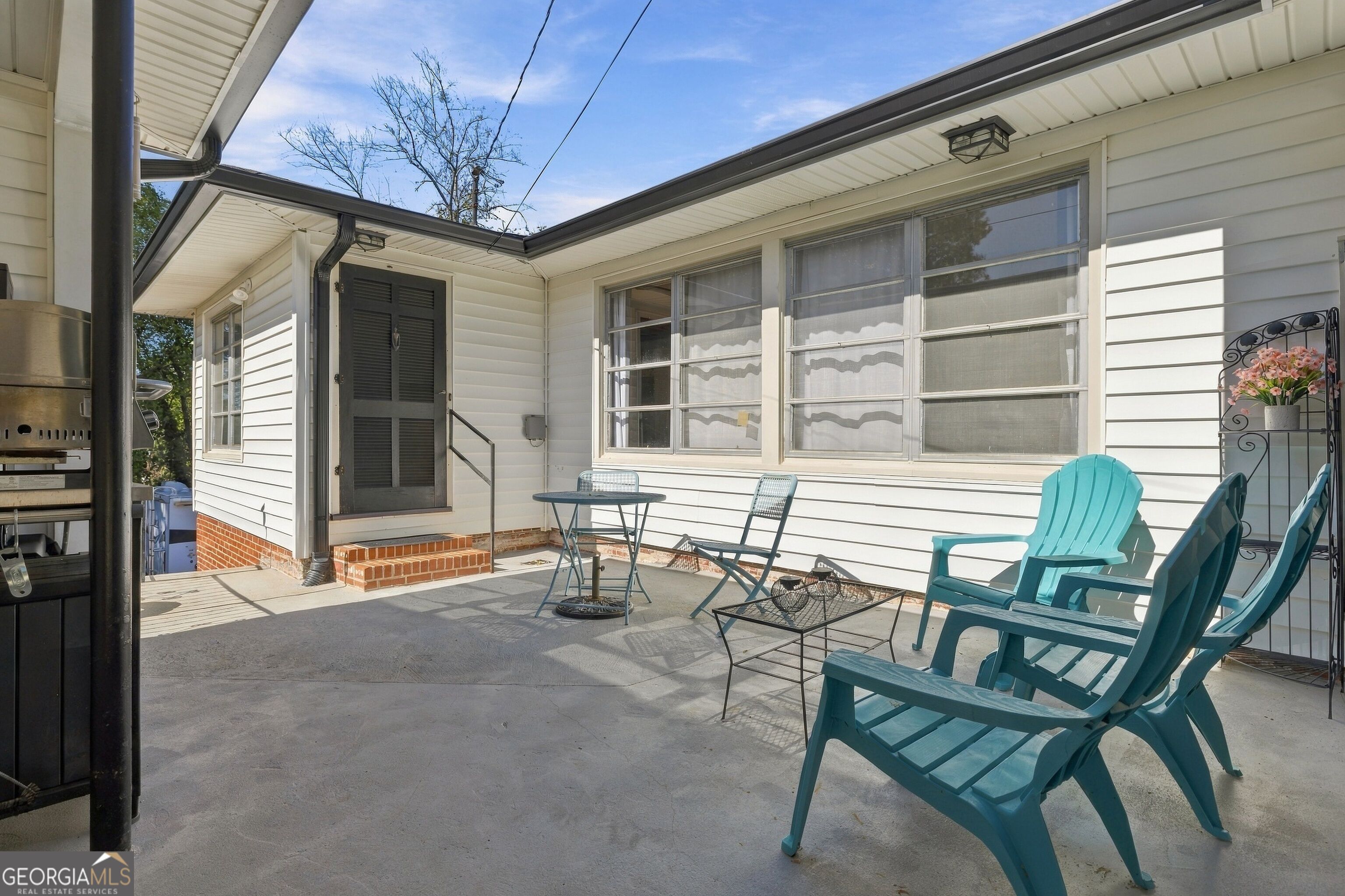 224 Flora AVE SE