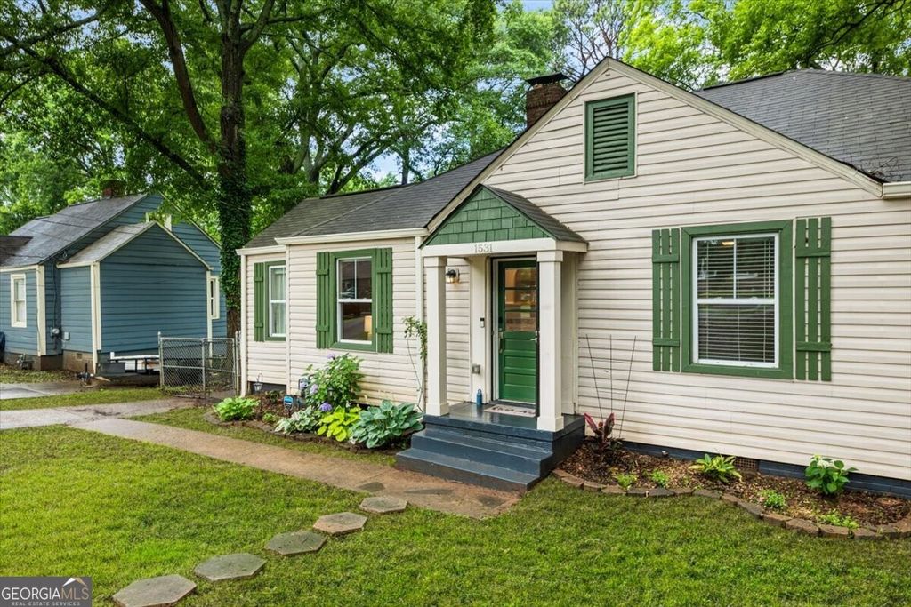 Photo of 1531 Belmont Avenue SW, Atlanta, GA 30310 (MLS # 10773315)