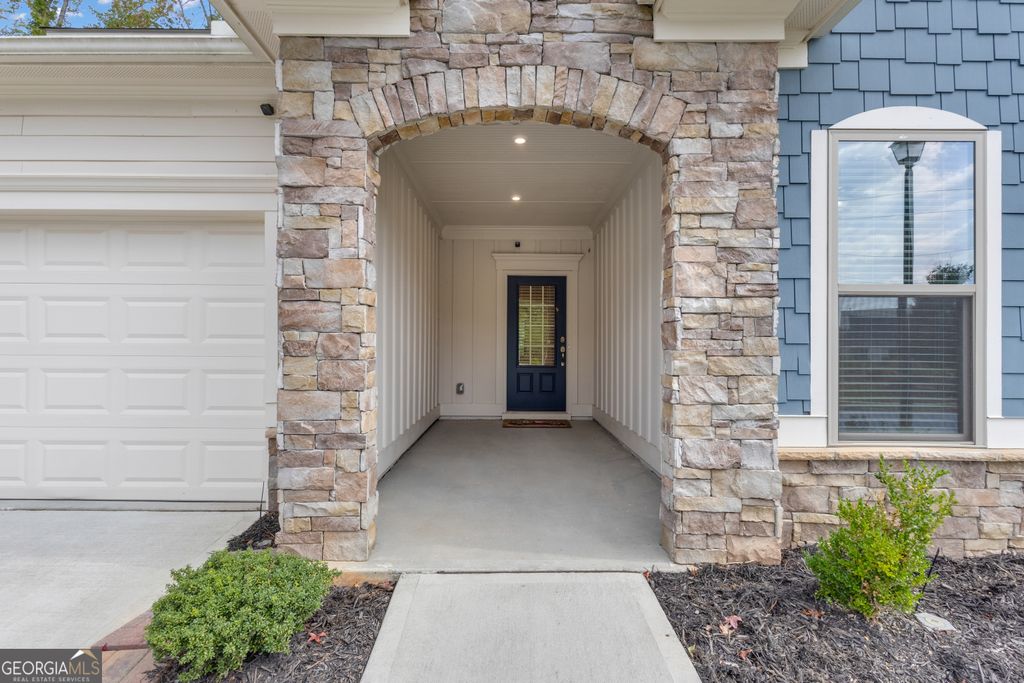 Photo of 549 Colebrook Way, Peachtree City, GA 30269 (MLS # 10652126)