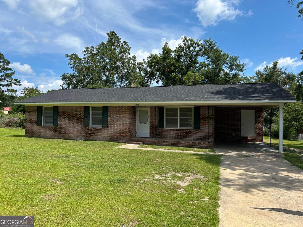 Photo of 2002 S Maple Drive S, Vidalia, GA 30474 (MLS # 10833170)