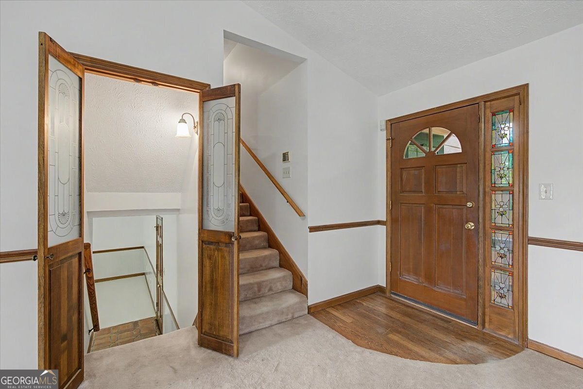 382 Indian Lake CT