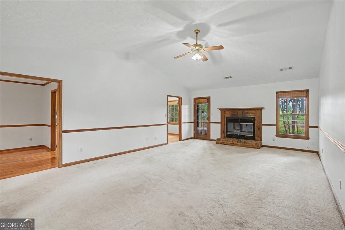 382 Indian Lake CT