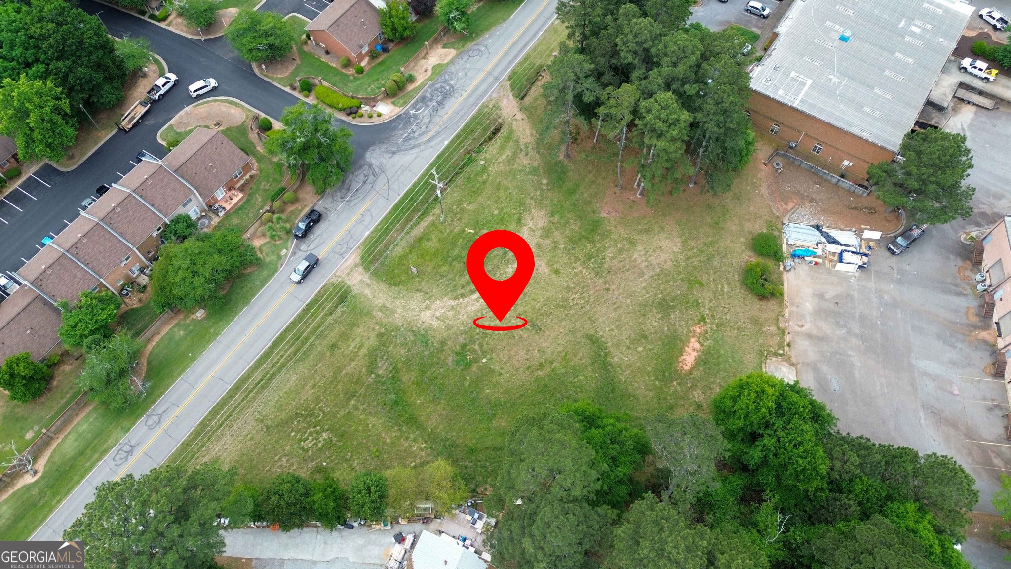 235 Cleveland RD