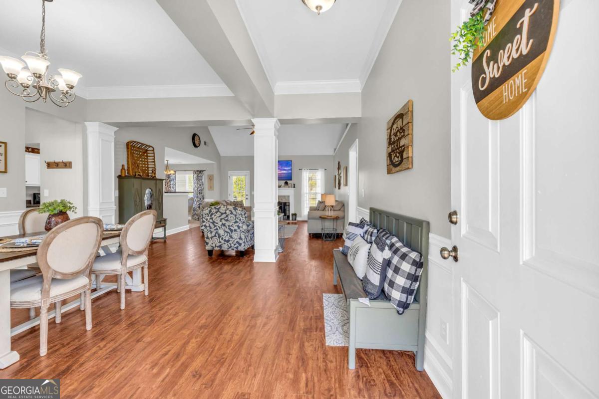 81 Thrasher LN