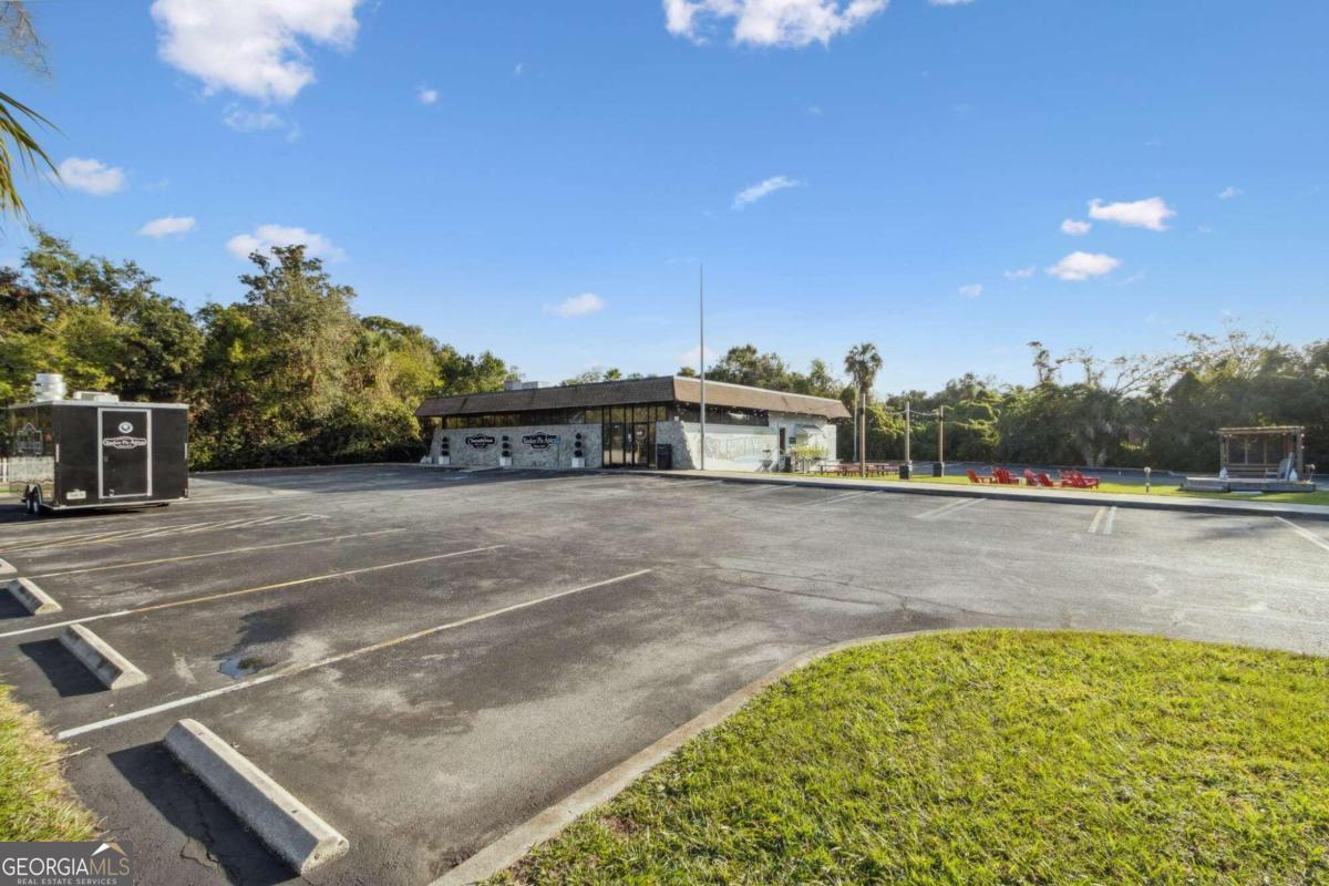 200 Osborne ST A & B