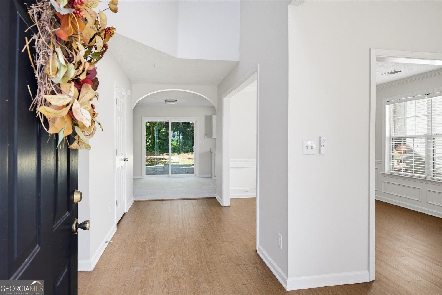 1389 Glenover WAY