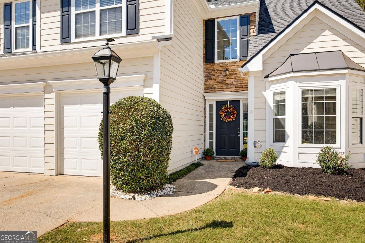 1389 Glenover WAY