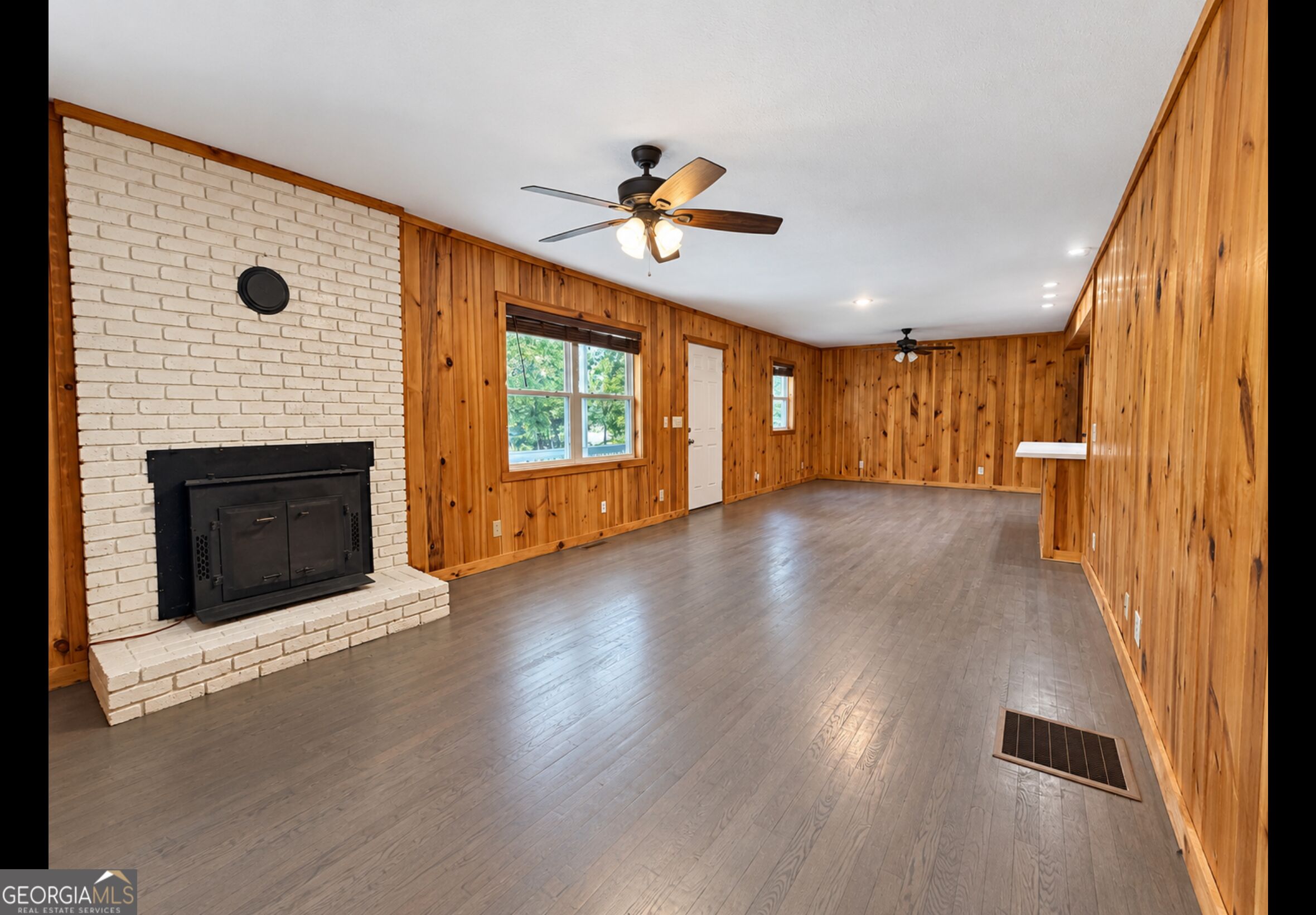 208 Yonah CIR