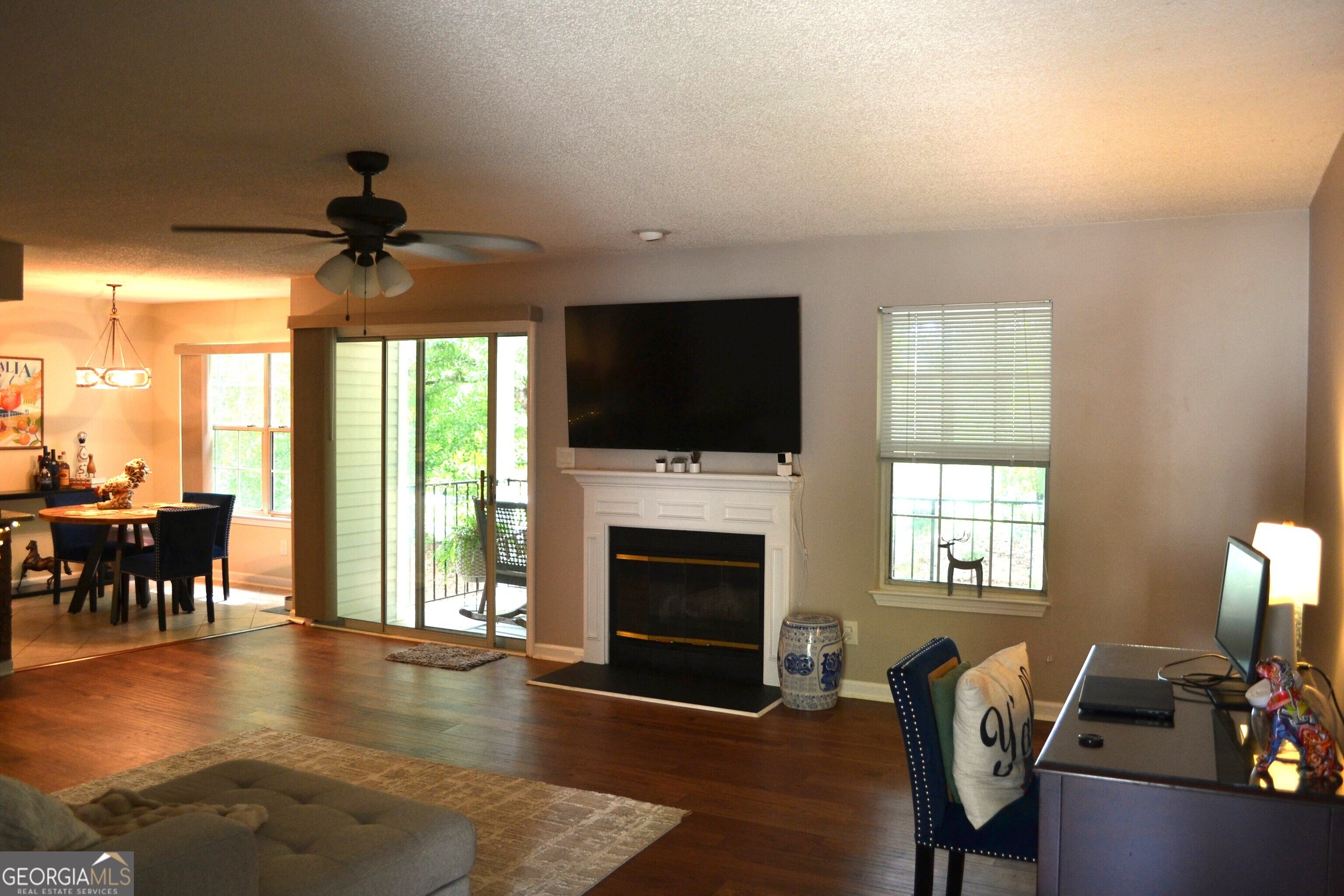 404 Ridgefield DR
