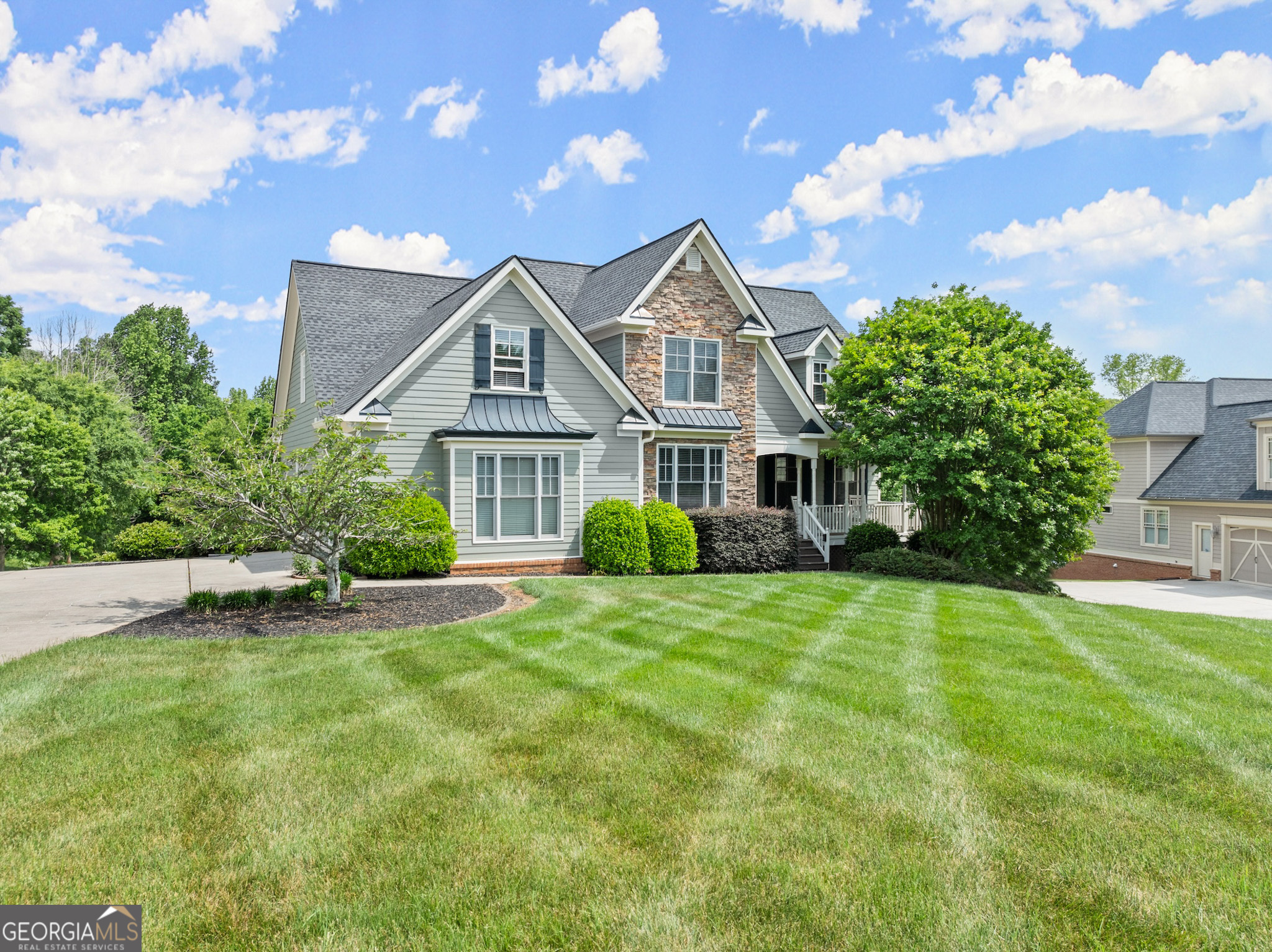 541 Brown DR