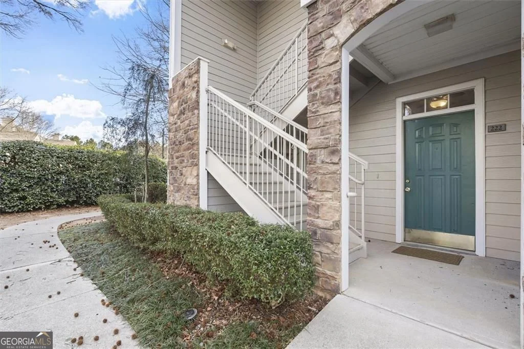 222 Edinburgh Court