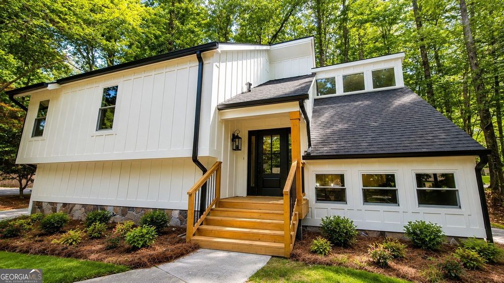 Photo of 145 Summerfield Drive, Alpharetta, GA 30022 (MLS # 10770517)