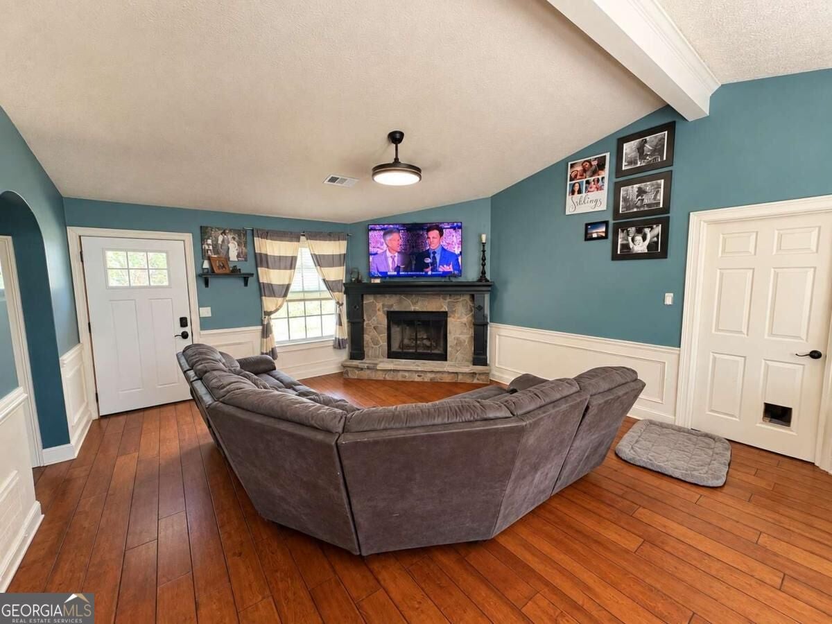 4222 Inverness RD