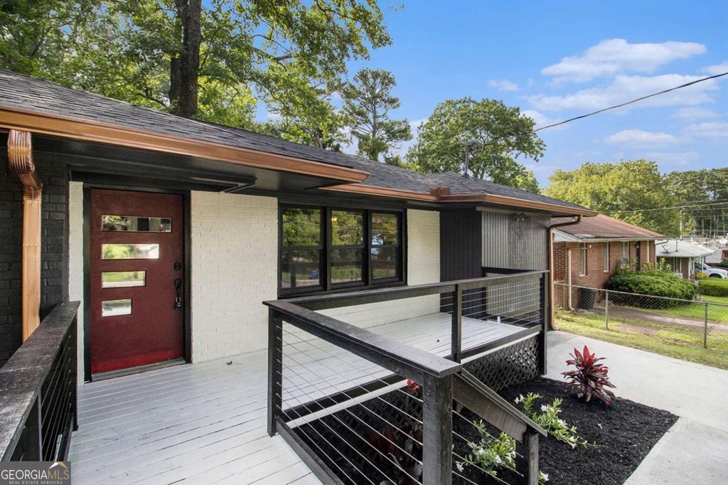 Photo of 1853 Pinedale Place, Decatur, GA 30032 (MLS # 10654136)