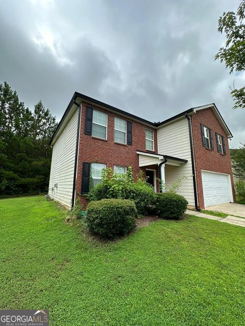 A home in South Fulton