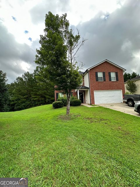 A home in South Fulton