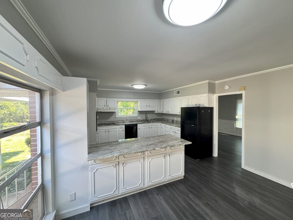 Photo of 402 Westview Drive, Fort Valley, GA 31030 (MLS # 10625217)
