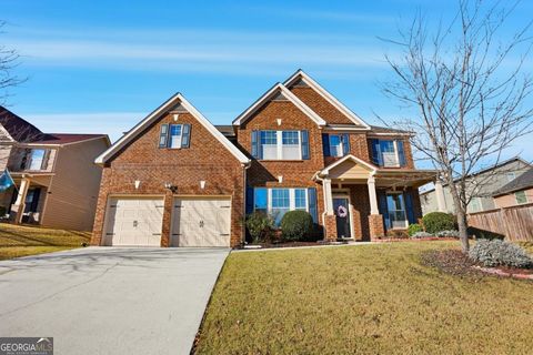 Photo of 8169 Lochley Drive, Fairburn, GA 30213 (MLS # 10650404)