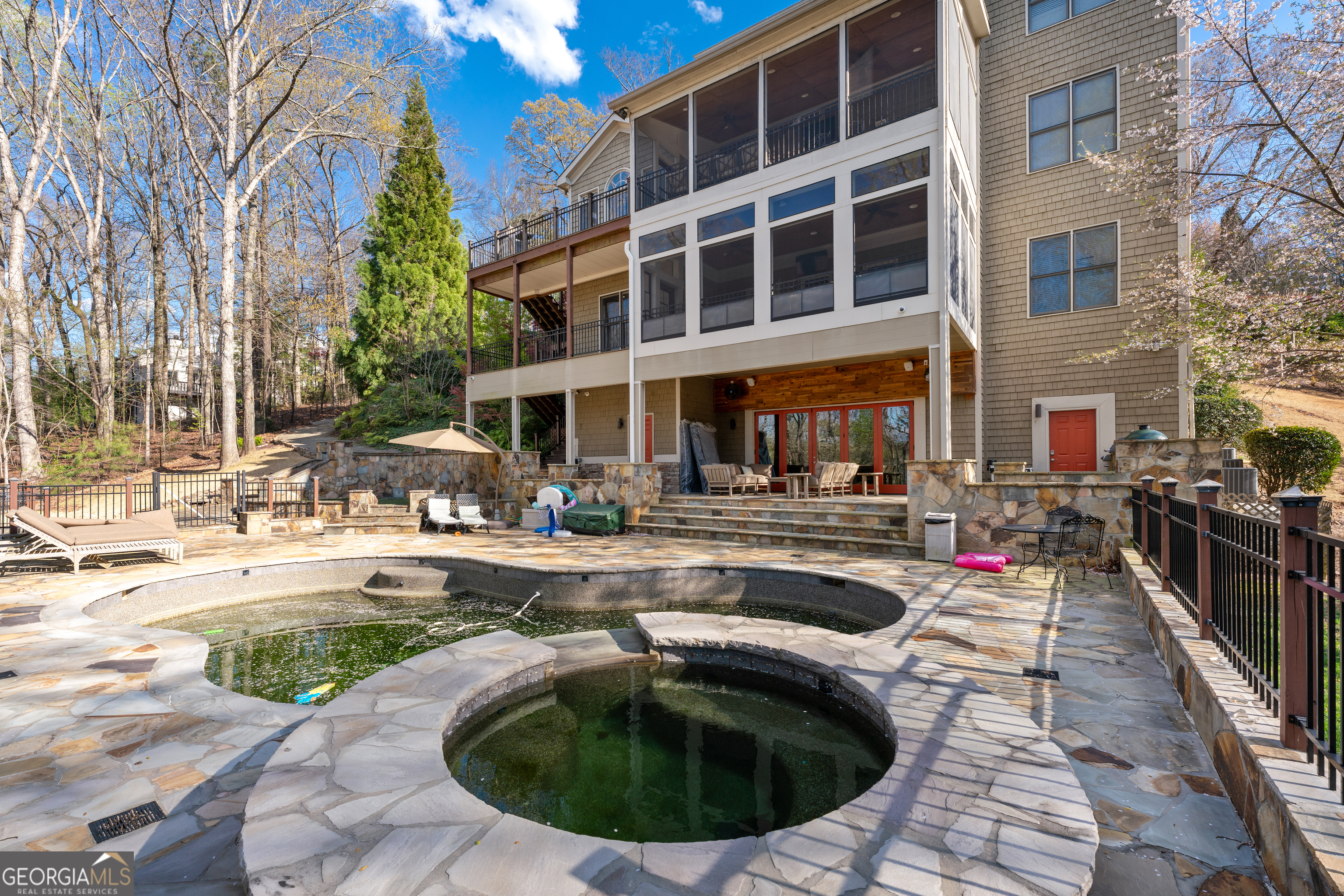 8069 Kenstone CT