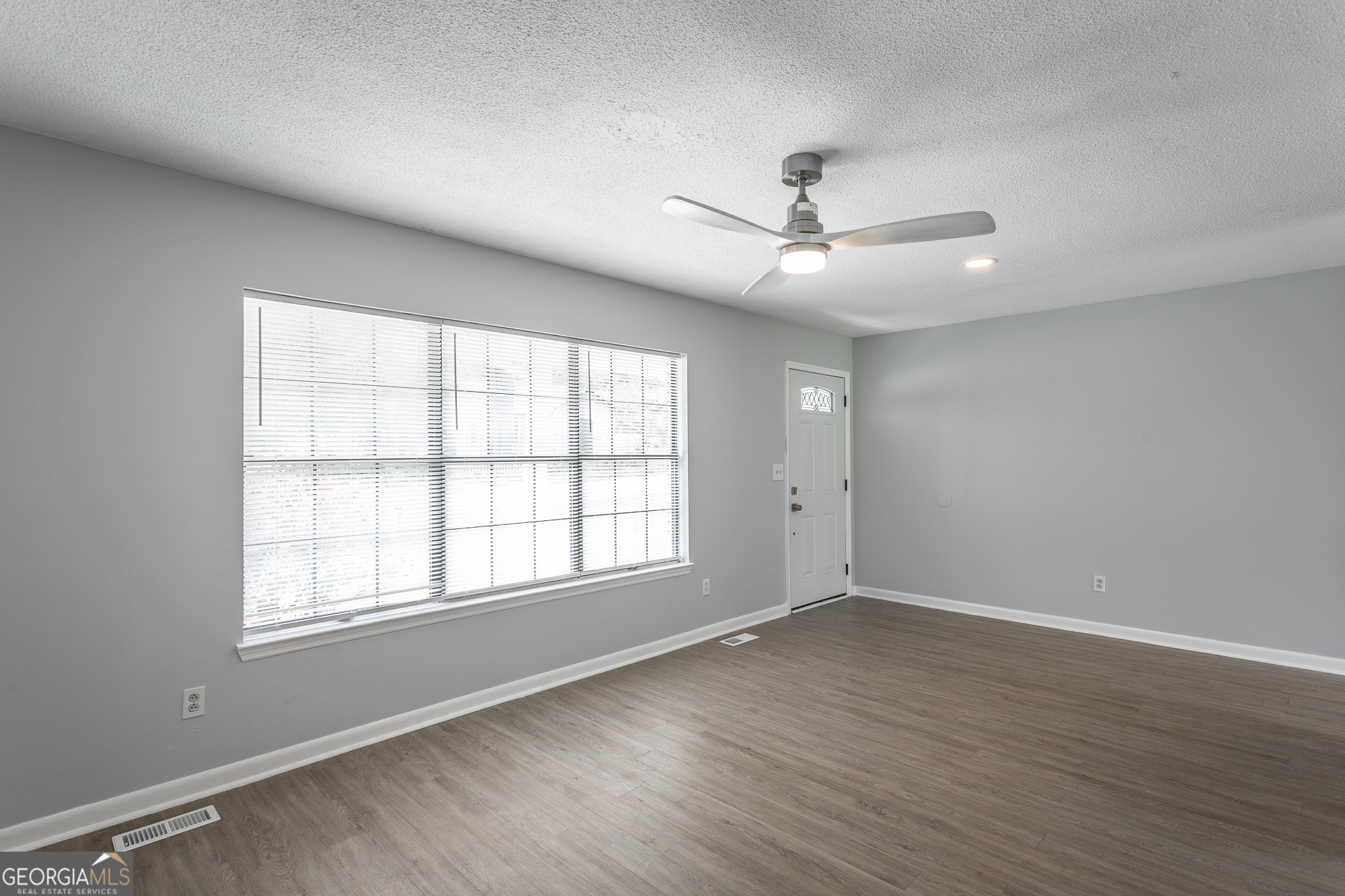 408 N Jenkins RD