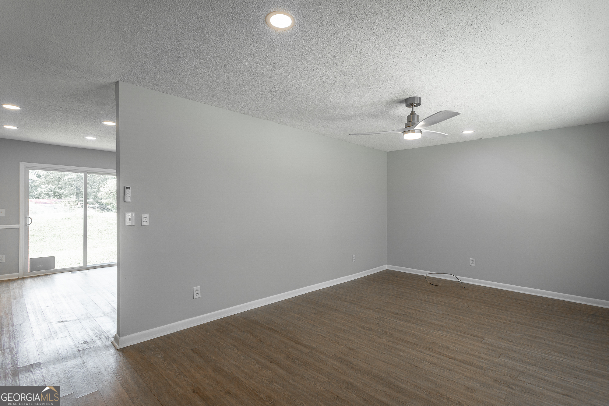 408 N Jenkins RD
