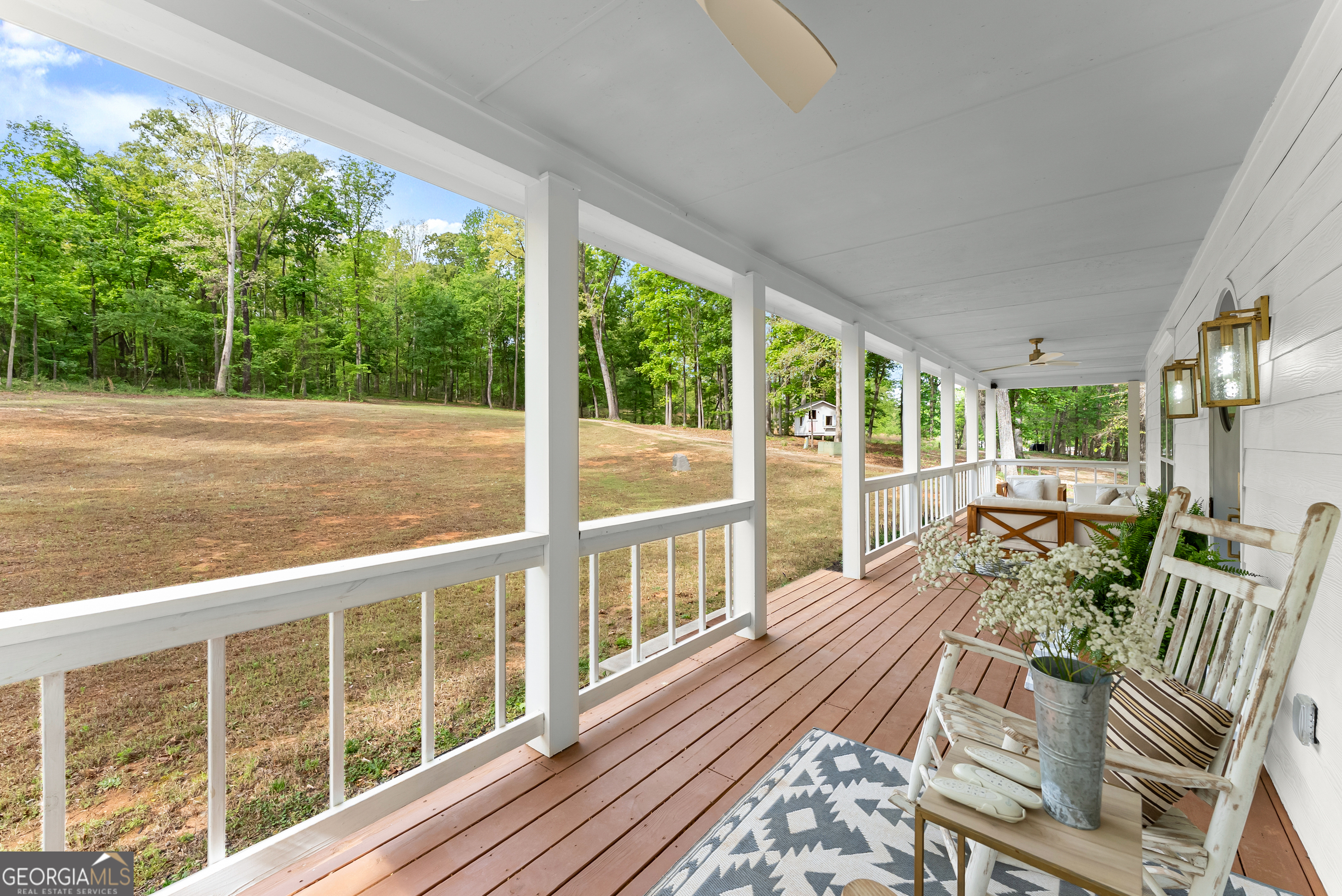 1407 Dixon Bridge RD