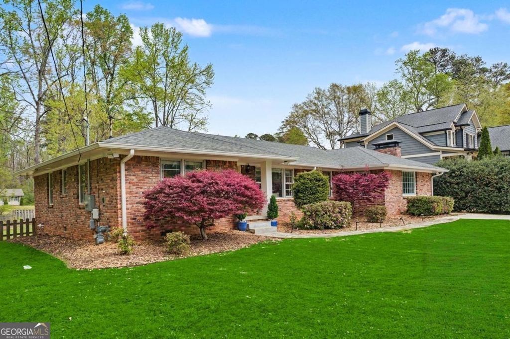 Photo of 2081 S Akin Drive NE, Atlanta, GA 30345 (MLS # 10796394)