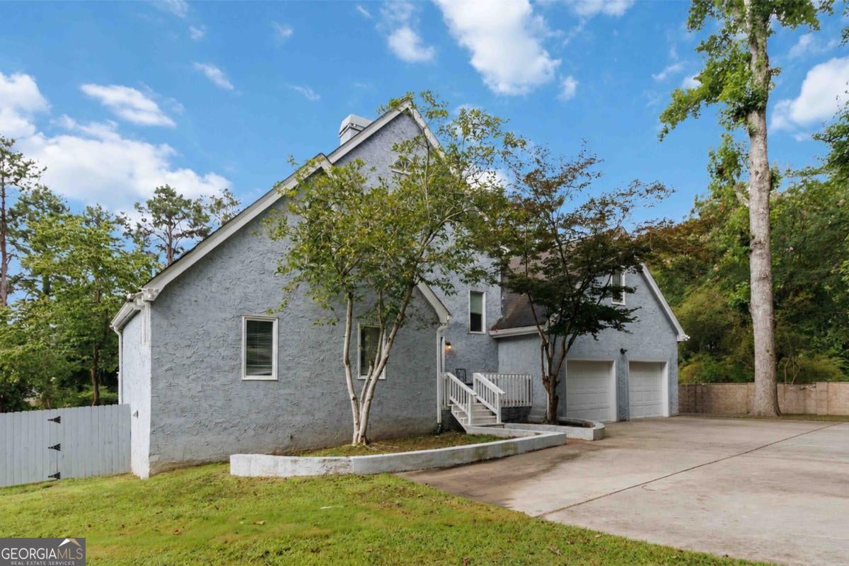 1339 Mundys Mill RD