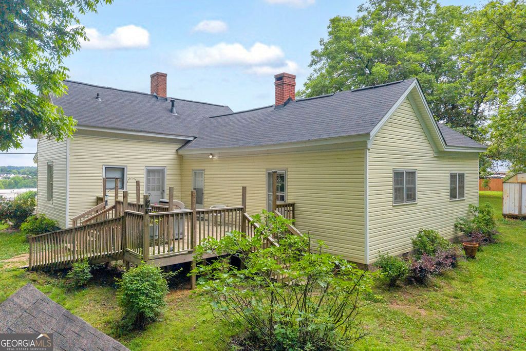Photo of 5270 Gainesville Street, Flowery Branch, GA 30542 (MLS # 10772904)
