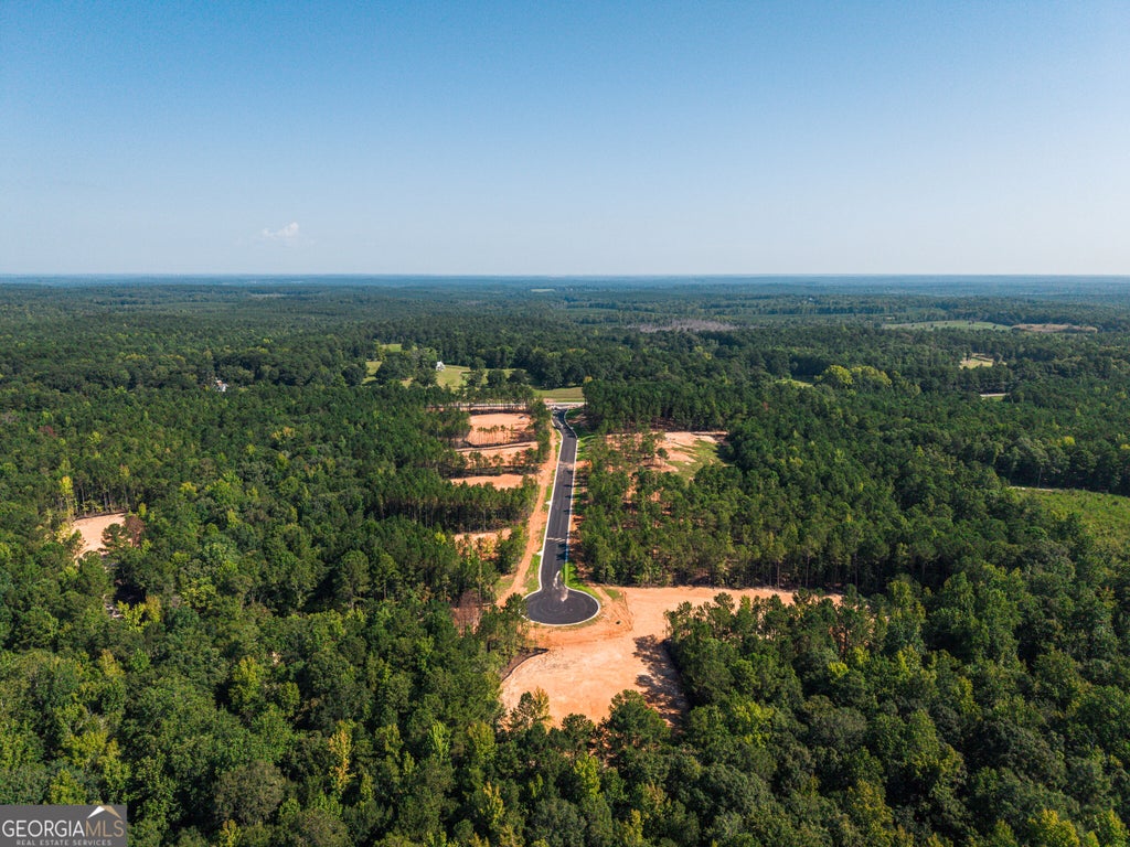 Photo of 10 High Pointe, LaGrange, GA 30241 (MLS # 10855305)