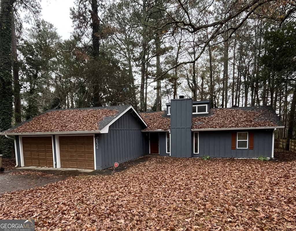 Photo of 634 Post Oak Road, Jonesboro, GA 30238 (MLS # 10655641)