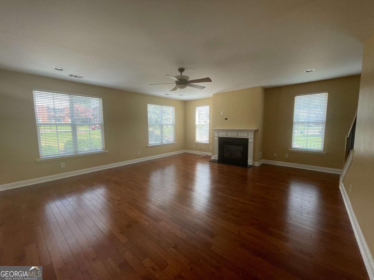 6035 Brookside Oak CIR