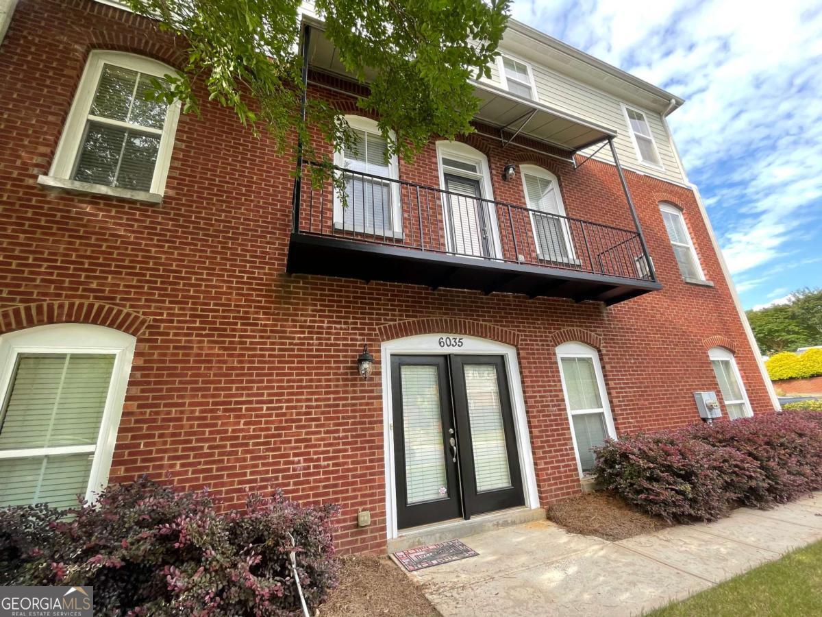 6035 Brookside Oak CIR