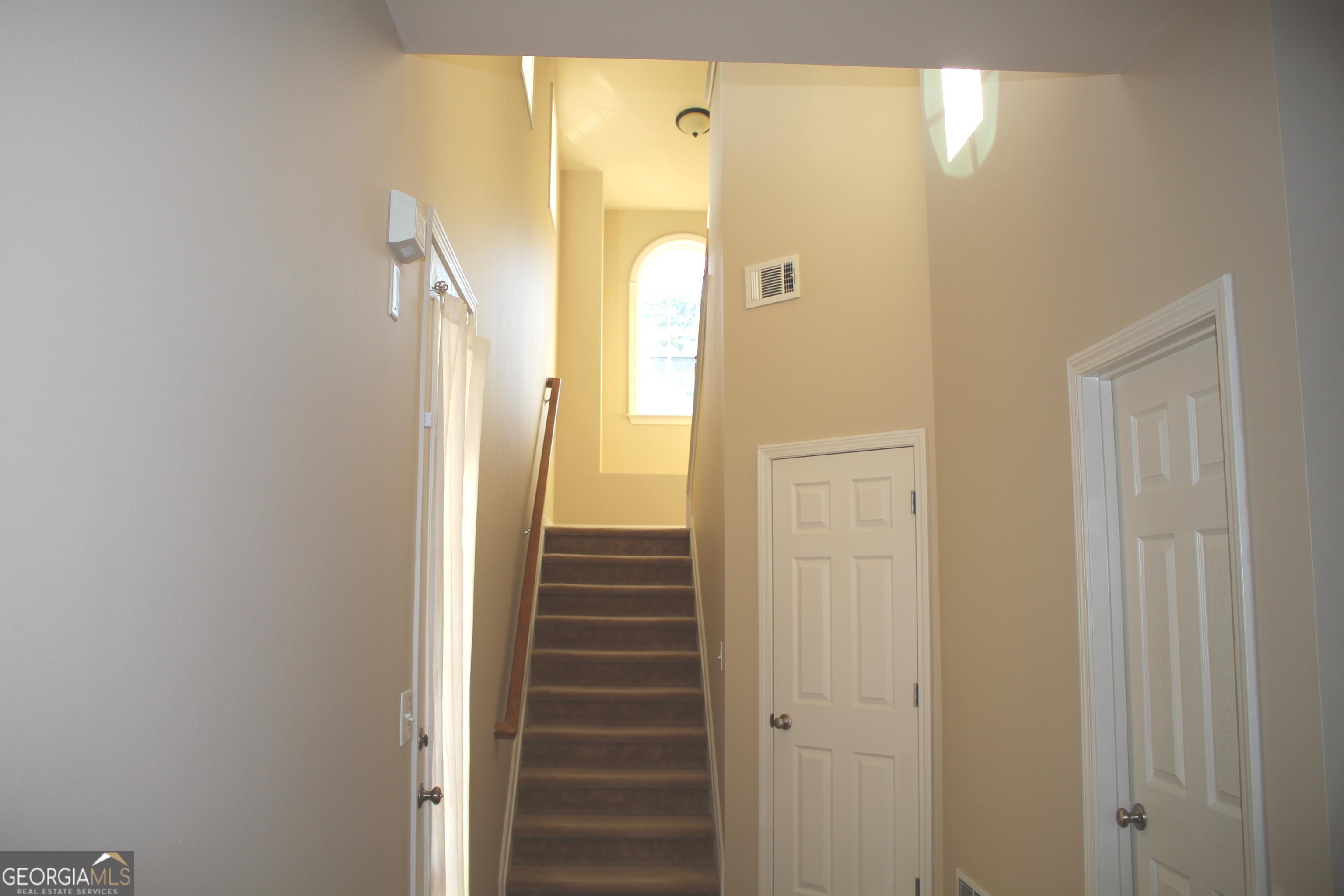 3328 Castleberry Village CIR