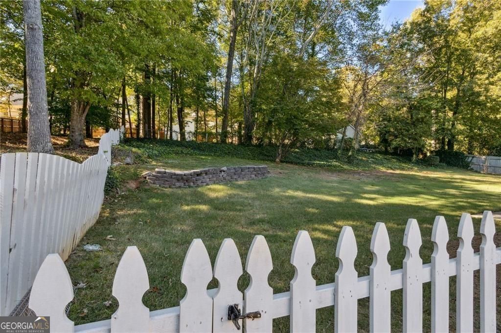 Marietta, Georgia 30064, United States, 3 Bedrooms Bedrooms, ,3 BathroomsBathrooms,Residential,Active,192748