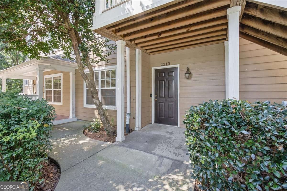 2210 River Heights CT SE