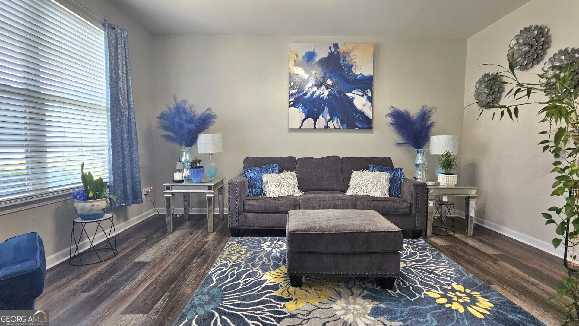 240 Kestrel CIR