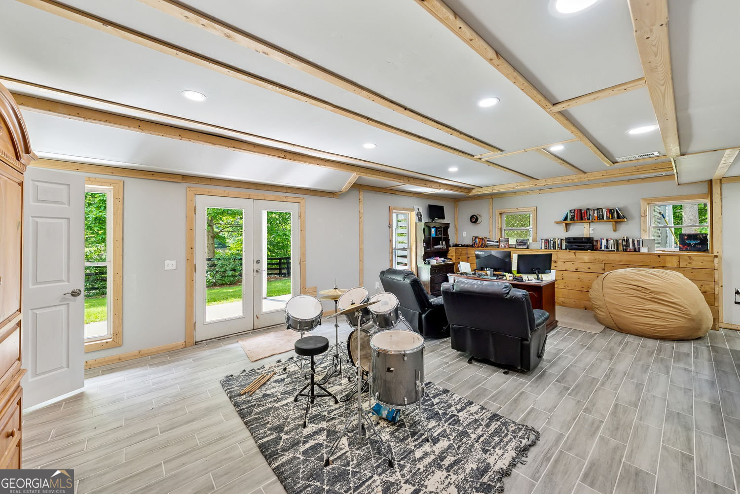 Canton, Georgia 30115, United States, 5 Bedrooms Bedrooms, ,6 BathroomsBathrooms,Residential,Active,135408